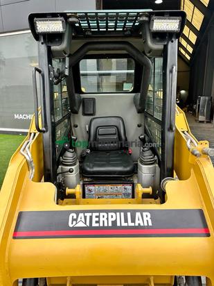 Mini Cargadora Caterpillar 257