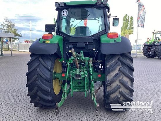 Tractor agrícola - John Deere - 6520