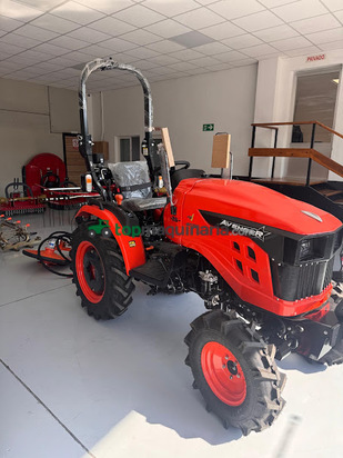 Tractor agrícola - AVENGER MITSUBISHI 30CV