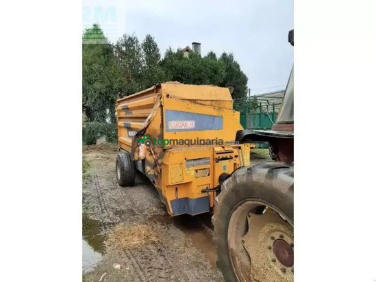 Esparcidor - Lucas - polyfeed12