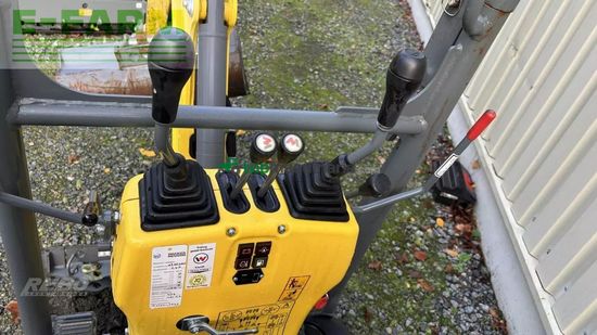 Excavadora - Wacker Neuson - 803