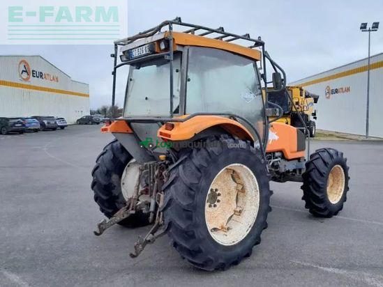 Tractor agrícola - Renault - ergos95