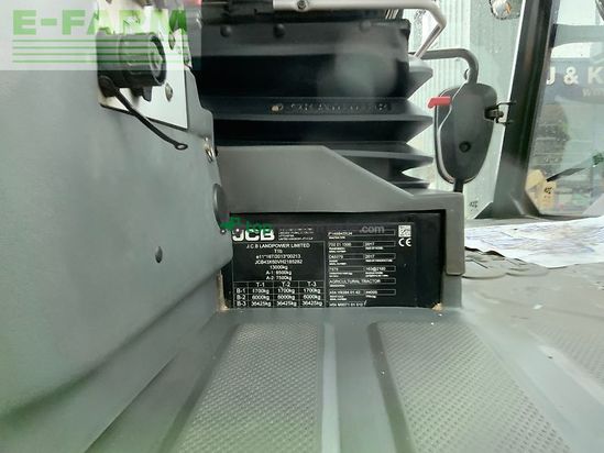 Tractor agrícola - JCB - 4220 fastrac tractor (st24701)