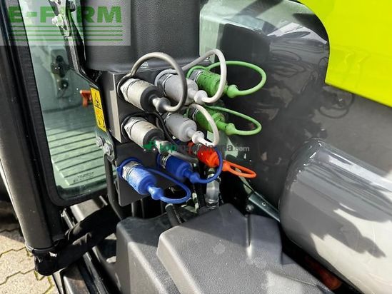 Tractor agrícola - Claas - nexos 260 m stage v