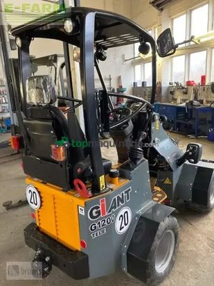 Minicargadora - Giant - g1200 tele-teleskopradlader