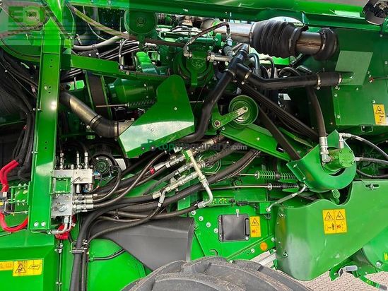 Cosechadora de Cereal - John Deere - s785