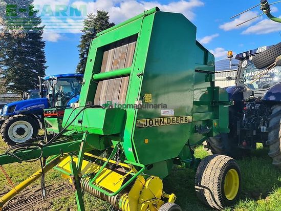 Empacadora gigant - John Deere - 590