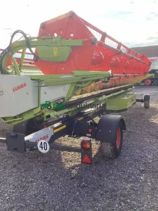 Cosechadora de Cereal - Claas - trion 660 terra trac