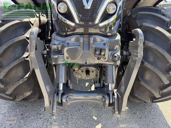 Tractor agrícola - Valtra - q305