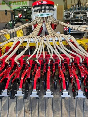 Sembradora - Pöttinger - aerosem 6000