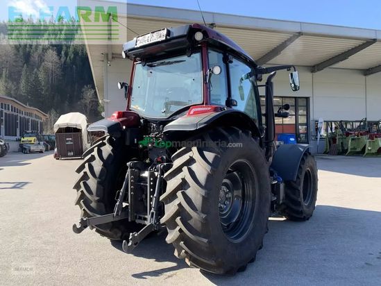 Tractor agrícola - Valtra - a 115 mh4