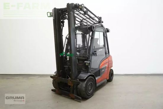Elevadora - Linde - h 35 t 1202