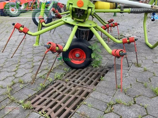 Henificador - Claas - volto 800