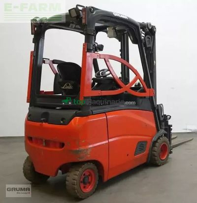 Elevadora - Linde - e 18 ph 386