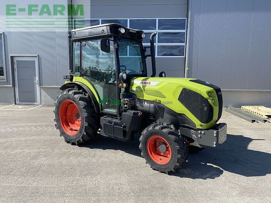 Tractor agrícola - Claas - nexos 220 s comfort