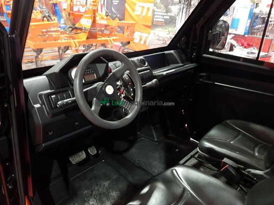 UTV CORVUS Terrain 4x4 CAB.