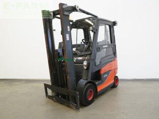 Elevadora - Linde - e 25/600 h 387