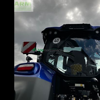 Tractor agrícola - New Holland - t 7.315 ac hd HD