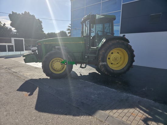 Tractor agrícola - John Deere - 8200