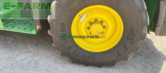 Cosechadora de Cereal - John Deere - 8300
