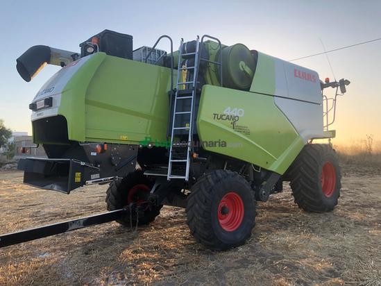 Cosechadora de Cereal - Claas -  Tucano 440
