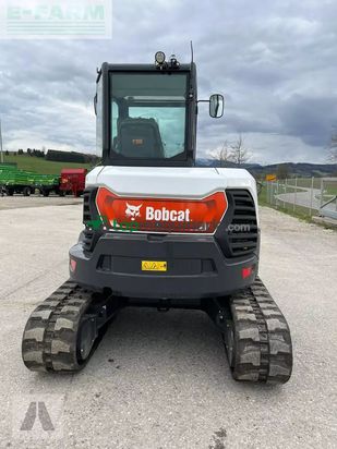 Excavadora - Bobcat - e 55