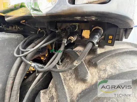 Cosechadora de Cereal - New Holland - fr 9060