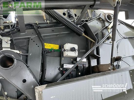 Empacadora gigant - Claas - variant 485 rc
