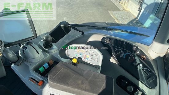 Tractor agrícola - New Holland - t 8.390 uc ultra command