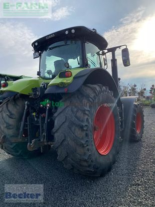 Tractor agrícola - Claas - axion 810 c-matic