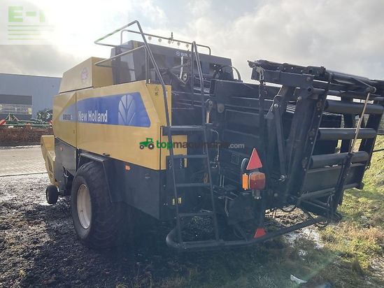 Empacadora gigant - New Holland - bb960a