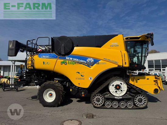 Cosechadora de Cereal - New Holland - cr 8.90