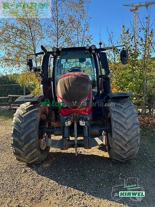 Tractor agrícola - Valtra - n 104