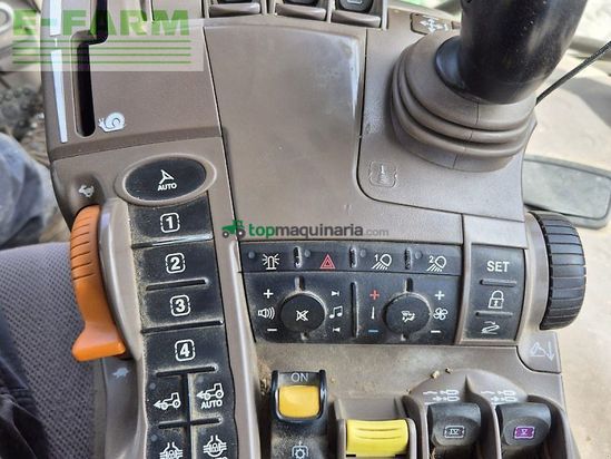 Tractor agrícola - John Deere - 6215r