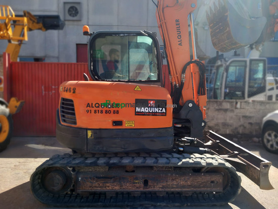 Miniexcavadora DOOSAN DX85R-3