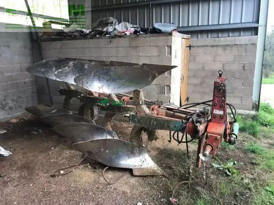 Arado - Kverneland - 160