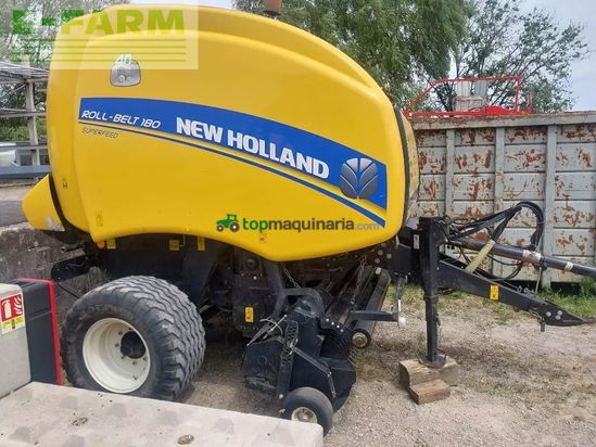 Empacadora gigant - New Holland - rollbelt 180 superfeed