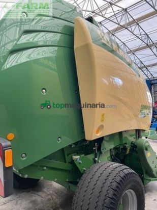 Empacadora gigant - Krone - comprima v 1500