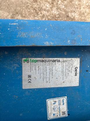 Tijera GENIE GS4047