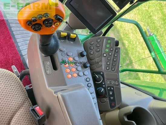Cosechadora de Cereal - John Deere - w 540