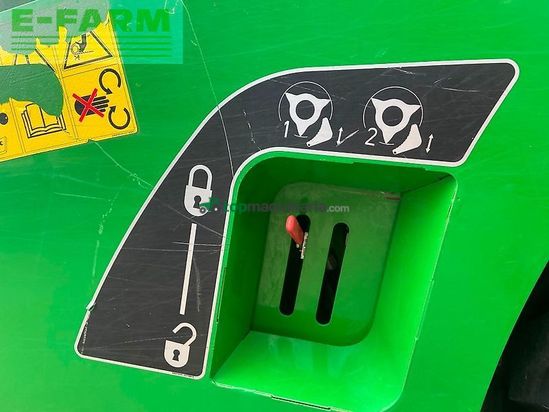 Empacadora gigant - John Deere - 990