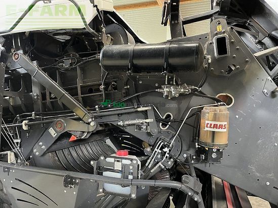 Empacadora gigant - Claas - quadrant 5200 fc