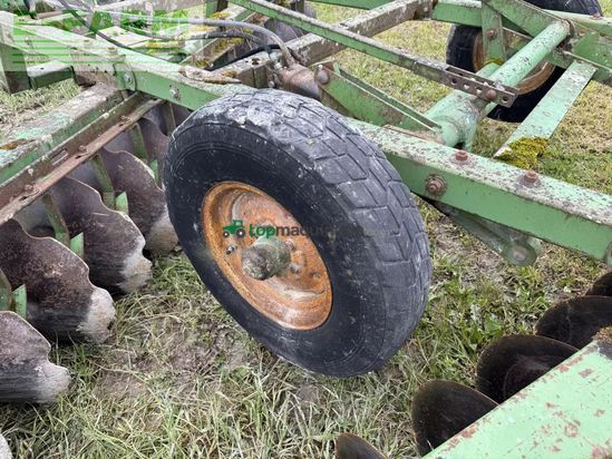 Grada de disco - John Deere - 32 disques 3m50