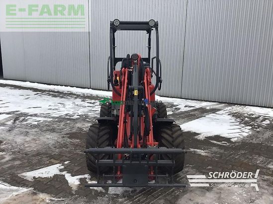 Minicargadora - Schaffer - 2028-2