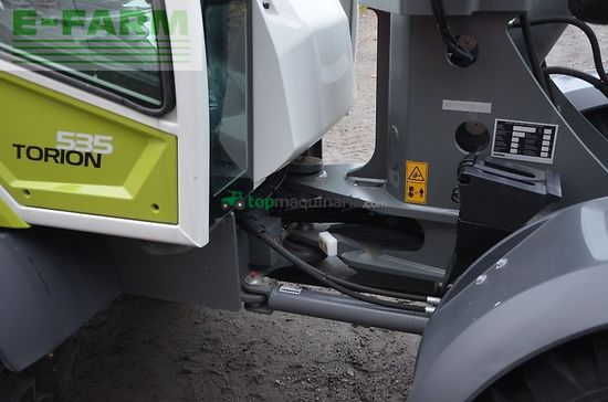 Minicargadora - Claas - torion 535