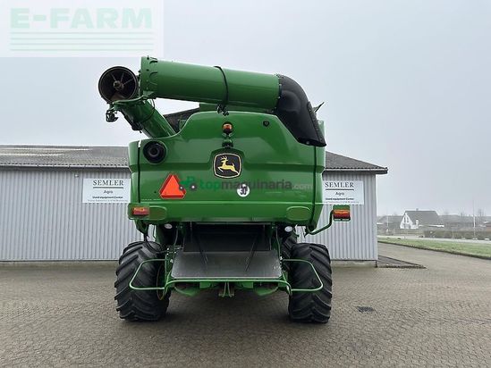 Cosechadora de Cereal - John Deere - s690
