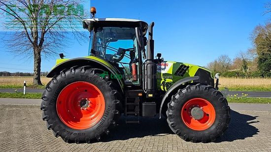 Tractor agrícola - Claas - arion 660