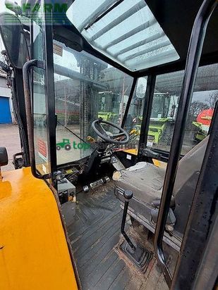 Elevadora - JCB - 940 rtfl