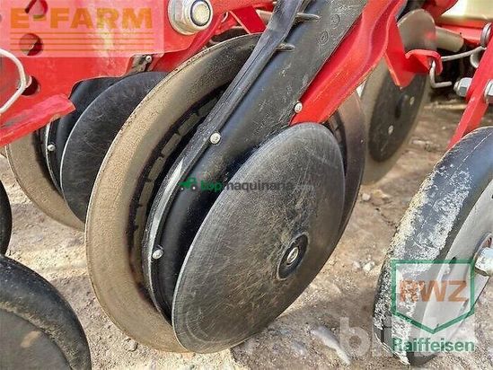 Sembradora - Kverneland - e-drill compact