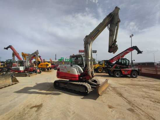 Miniexcavadora TAKEUCHI TB290
